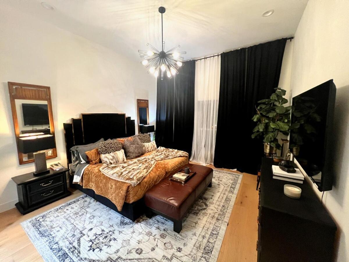 Luxury W Pool, Open Kitchen, Poker & *
